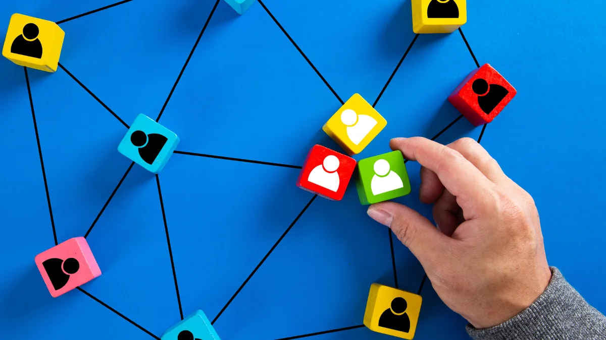 Gestione community e interazioni social